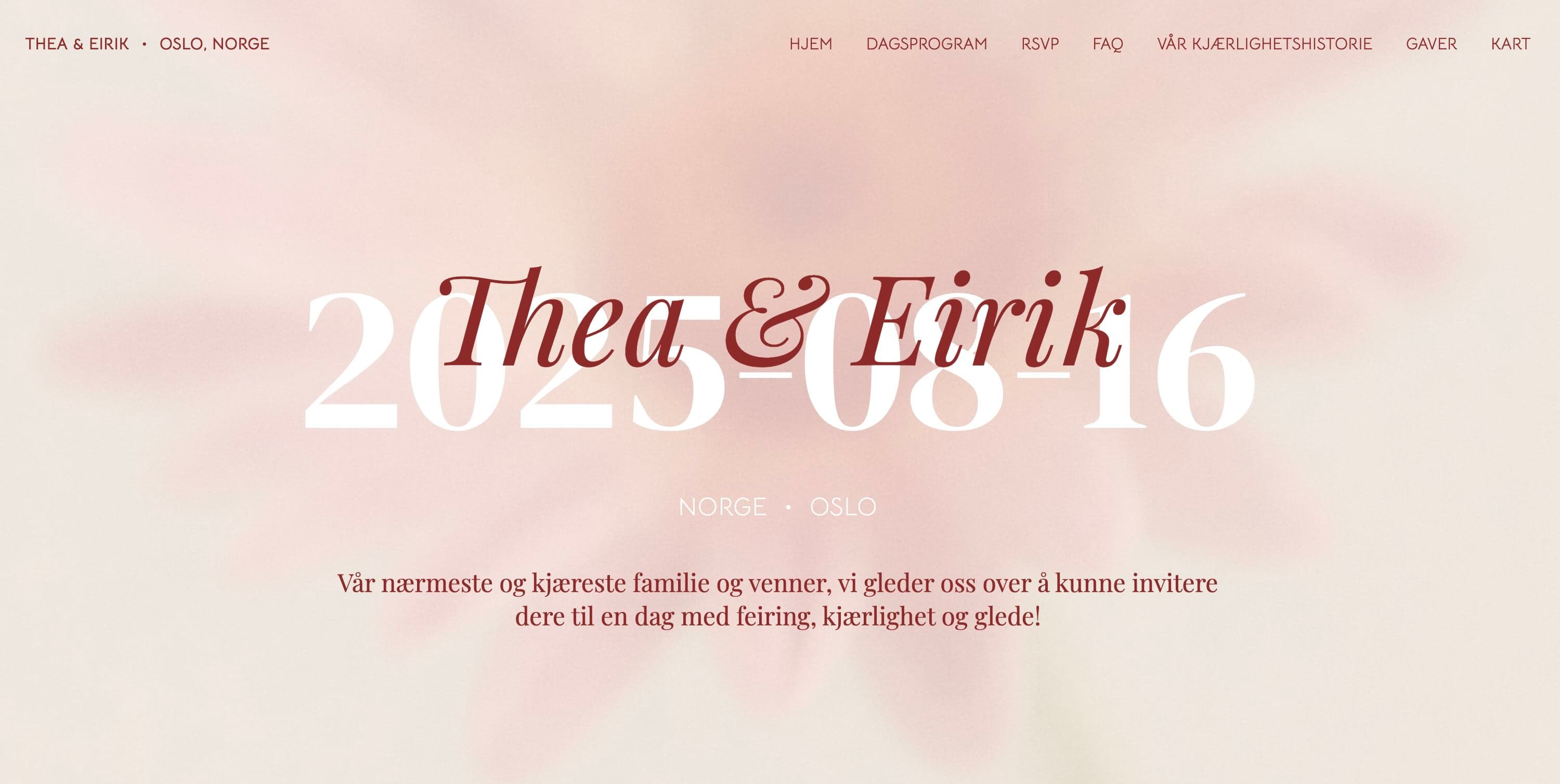 Klassisk bryllupsnettside med et sentrert og romantisk design